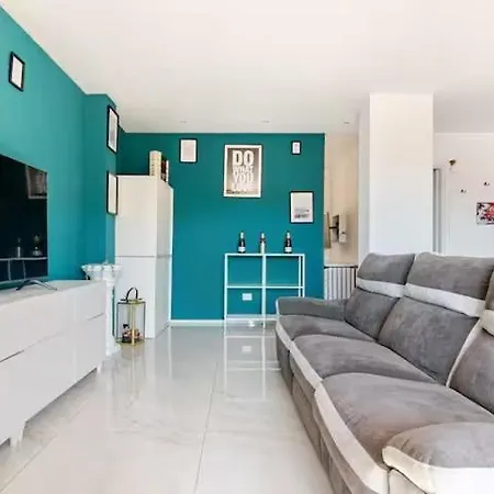 Loft Vista Panoramica - 10 Min From - Chiasso شقة *